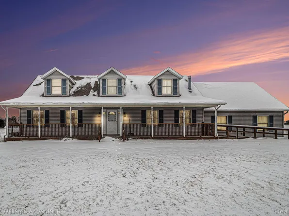 881 N Steinbach Rd, Dexter, MI 48130