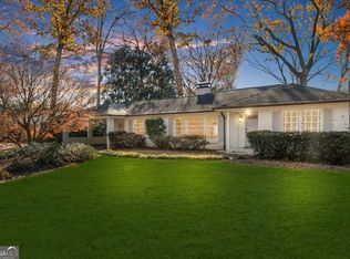 525 Timber Valley Rd, Sandy Springs, GA 30342