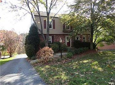 1st image of 824 Glendale Ct