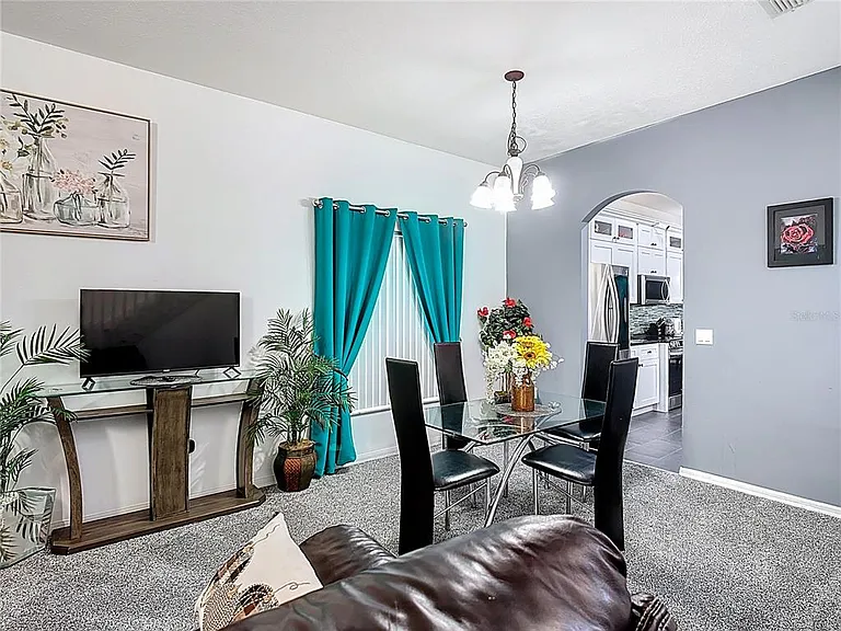 4608 Cumbrian Lakes Dr — Photo 10