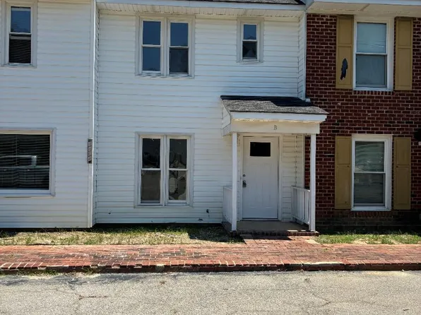 1604 Pecan Ct N APT B, Wilson, NC 27893