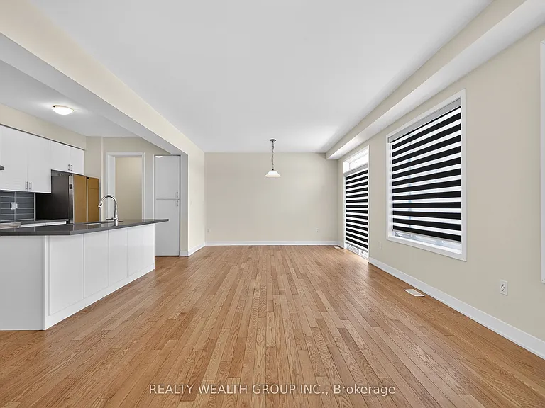 803 Griffin Trl — Photo 10