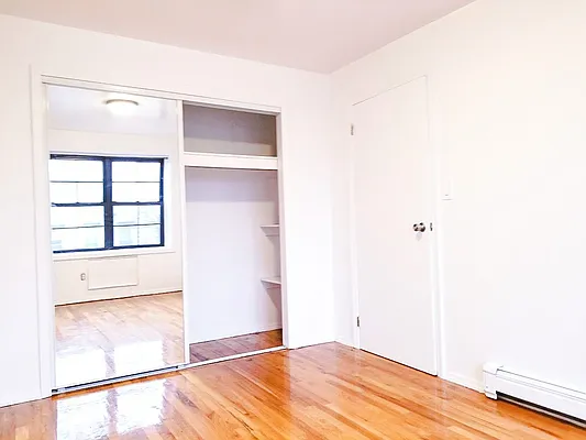 Rented by Nest Seekers International | media 25