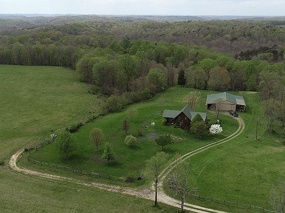 3rd image of 690 Homeplace Ln