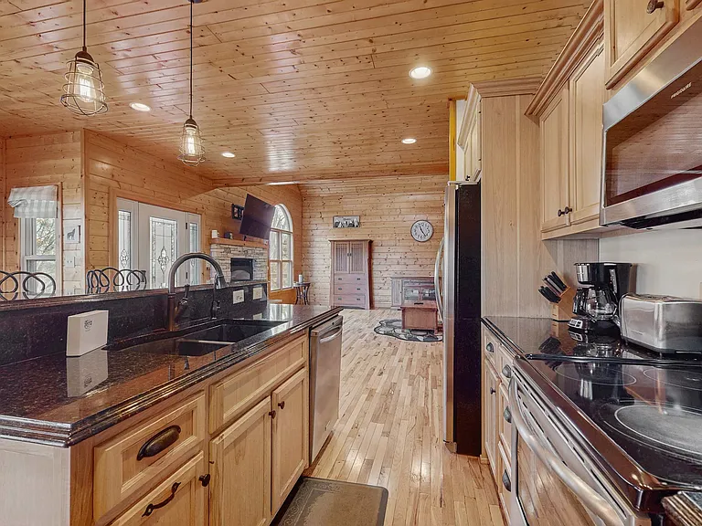 3490 Caywood Rd — Photo 6