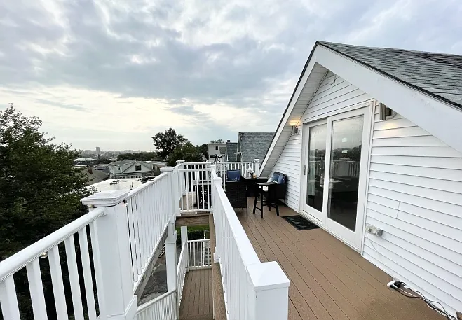 21 Iroquois St #2A — Photo 12