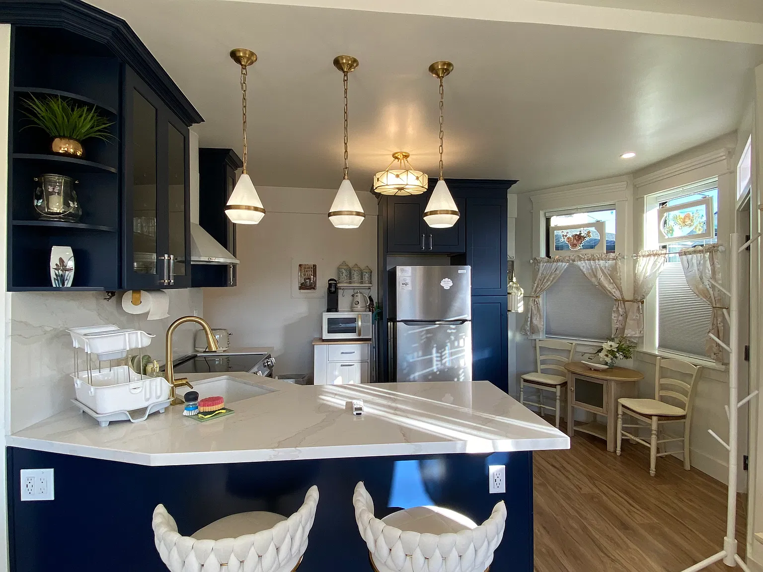 1 bed, 550 sqft, $2,200 — Photo 1