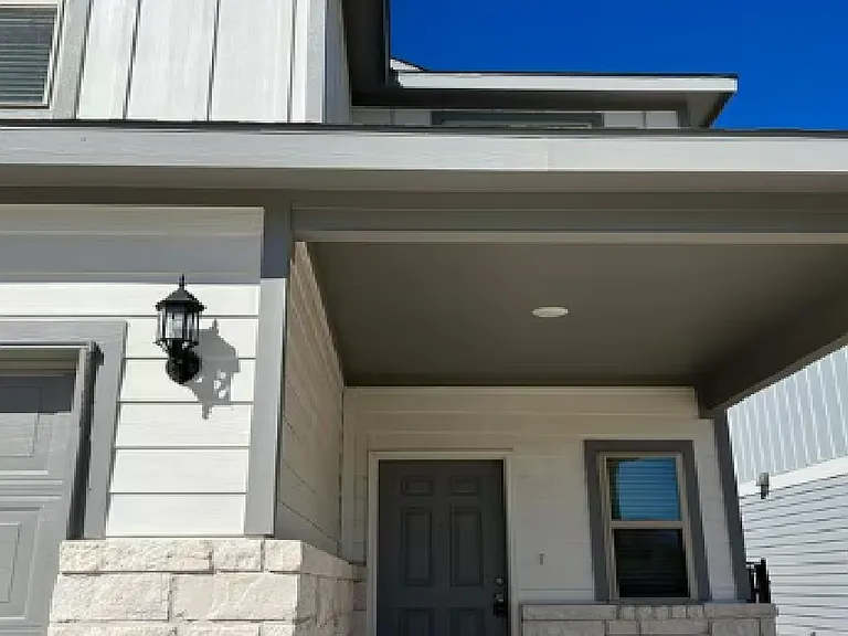 133 Bennington Dr — Photo 8