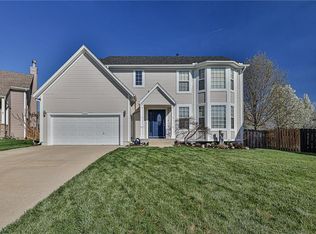 2644 W Surrey St, Olathe, KS 66061