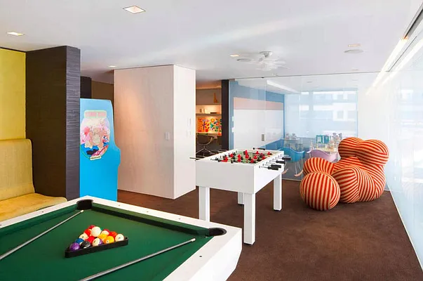 Sold by Compass | media 14