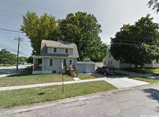 320 Gray St, Green Bay, WI 54303