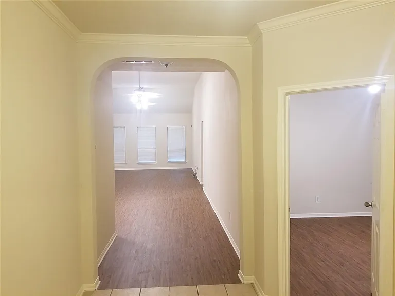 2406 Hawks Rd — Photo 7