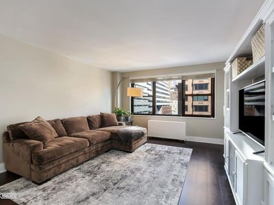 201 E 25th St APT 10E, New York, NY, 10010
