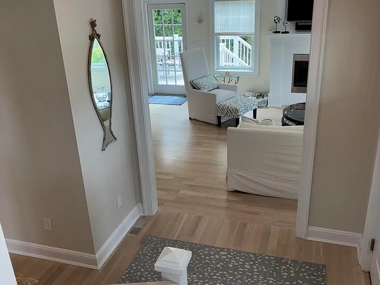 104 Stephens Pl — Photo 15