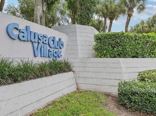 8888 SW 131st Ct APT 409, Miami, FL 33186