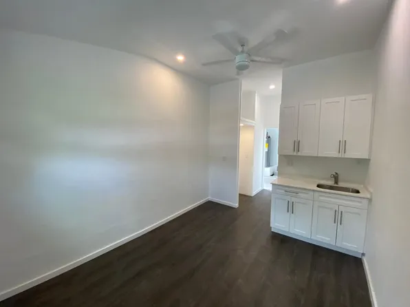 15861 NE 14th Ct N #5, Miami, FL 33162