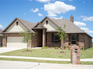 906 Saint Matthew Cir, Royse City, TX 75189