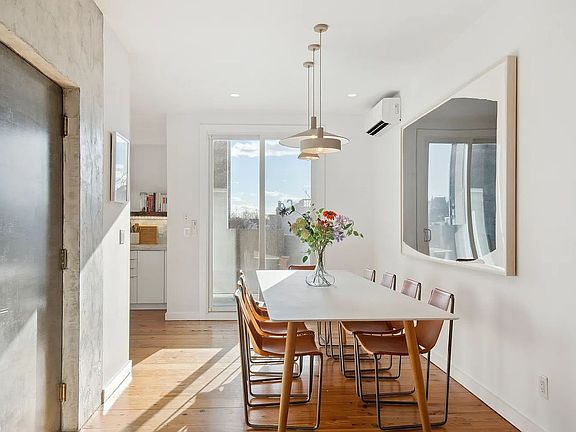 5th image of 443 Bergen St Unit Penthouse