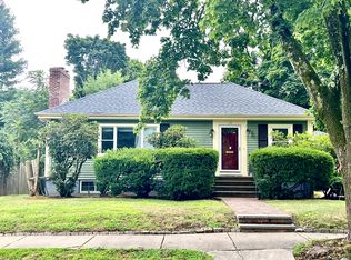 32 Carl St, Newton, MA 02461