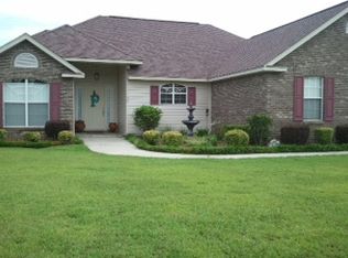 35 High Meadow Cir, Petal, MS 39465