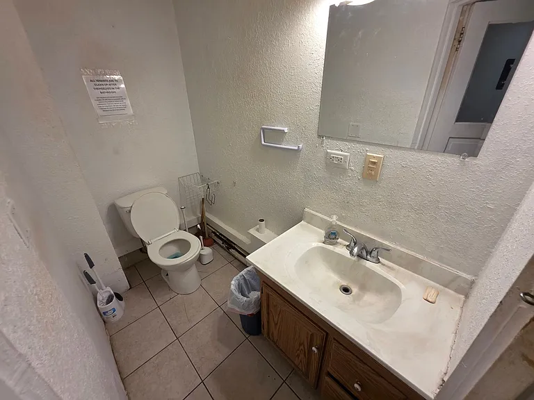 1427 Lynn Ave — Photo 8