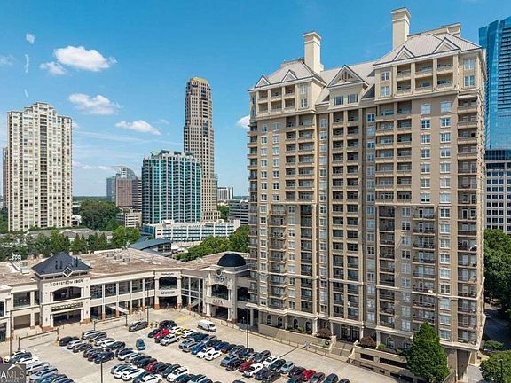 2nd image of 3334 Peachtree Rd NE APT 103