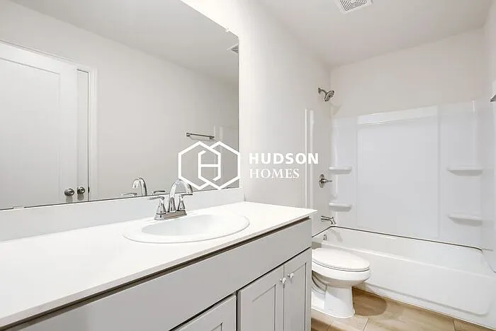 926 Childress Dr — Photo 10
