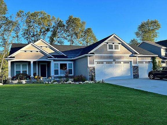 2nd image of 14473 Windway Dr