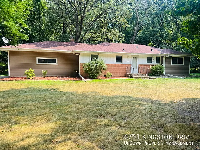 6701 Kingston Dr — Photo 5