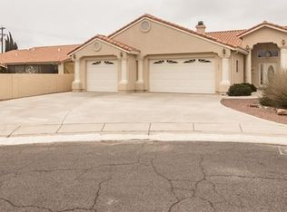 1056 Club Ct, Kingman, AZ 86401