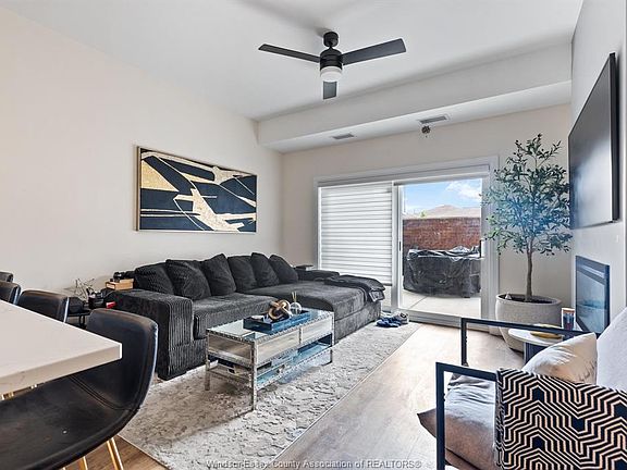 4th image of 7887 Edgar St #101