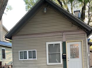 120 N State St, Aurora, IL 60505
