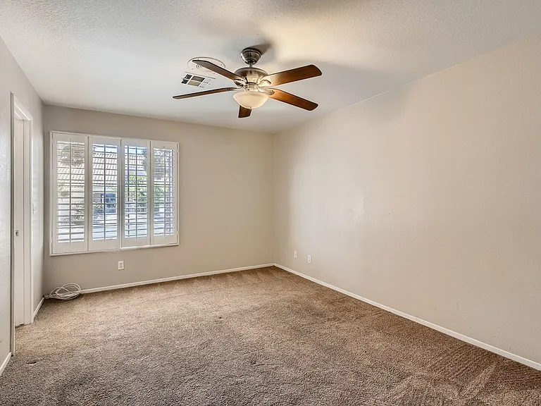 2224 Bear Valley St — Photo 22