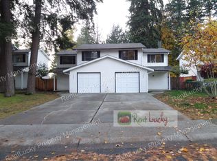 33027 22nd Pl S, Federal Way, WA 98003
