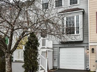 21838 Goldstone Ter, Sterling, VA 20164