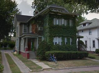 660 Willard St, Galesburg, IL 61401