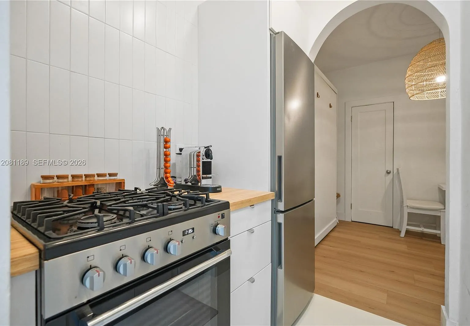 Espanola Court Condo — Photo 4