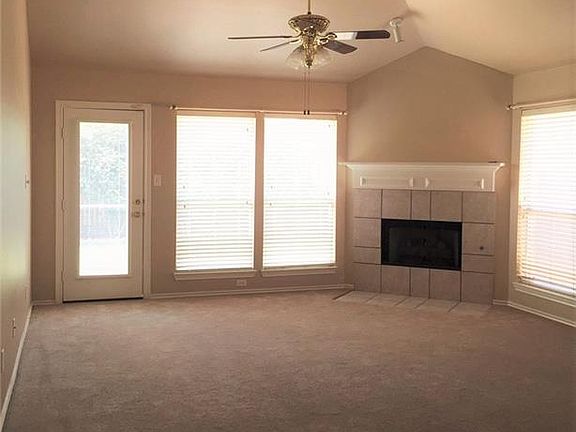2nd image of 1205 Buehler Ct