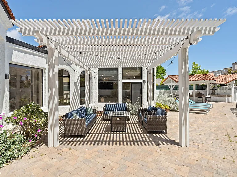 16612 Graham Pl — Photo 61