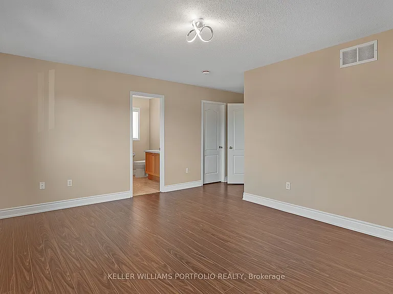 99 Dells Cres — Photo 19