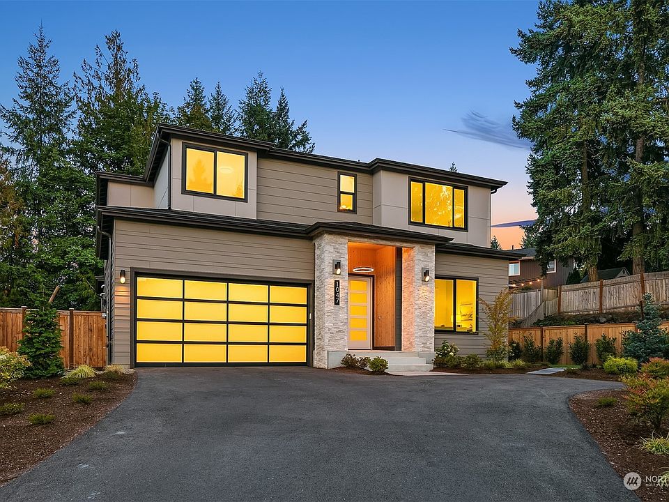 1st image of 1079 NW Inneswood Drive