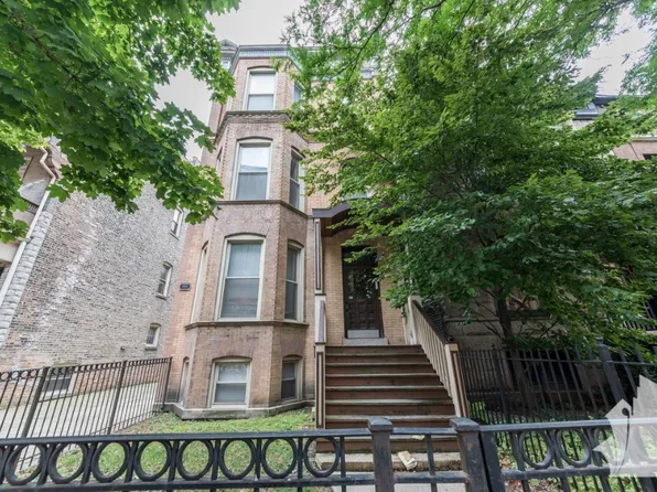 851 W Wellington Ave APT 3, Chicago, IL 60657
