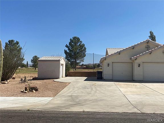 2nd image of 9704 Saddleback Dr
