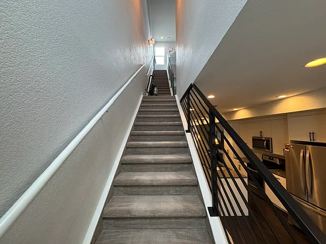 3372 S Pearl St #B — Photo 15