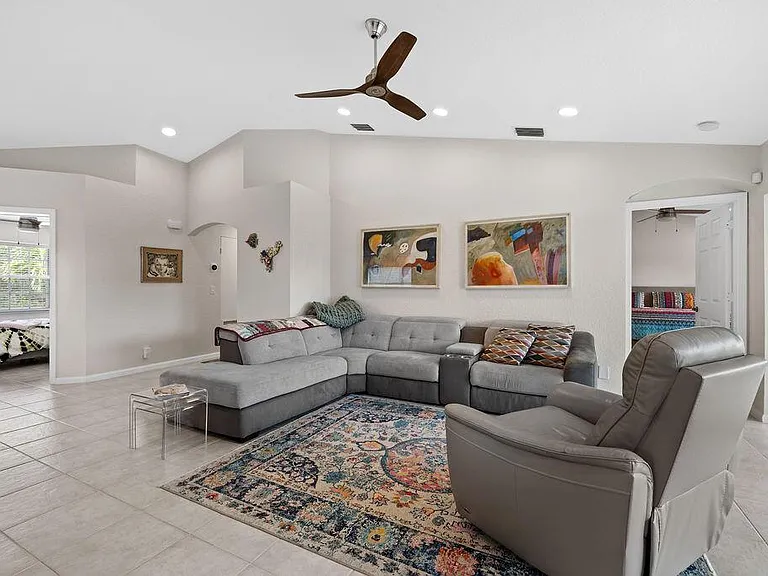 8050 Aberdeen Dr #202 — Photo 14