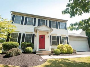 2657 Thistle Rd, Macungie, PA 18062