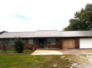 150 S Bender St, Nowata, OK 74048