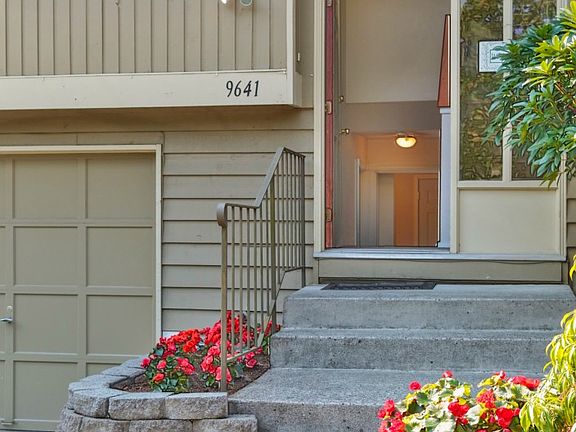 3rd image of 9641 NE 129th Pl #1