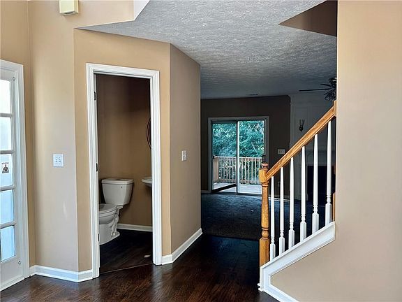 2nd image of 4088 Beaver Oaks Dr