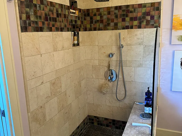 1171 Yosemite Ave — Photo 29